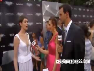 Celeb anne hathaway pokers na the tmavý rytíř premiere