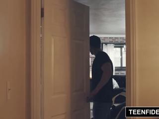 Teenfidelity minuscolo giovanissima brooke foschia prende creampied: sesso video 34