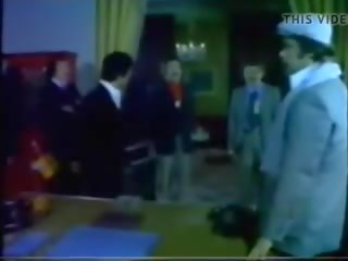 Askin kanunu 1979: kostenlos petting erwachsene klammer film 6d